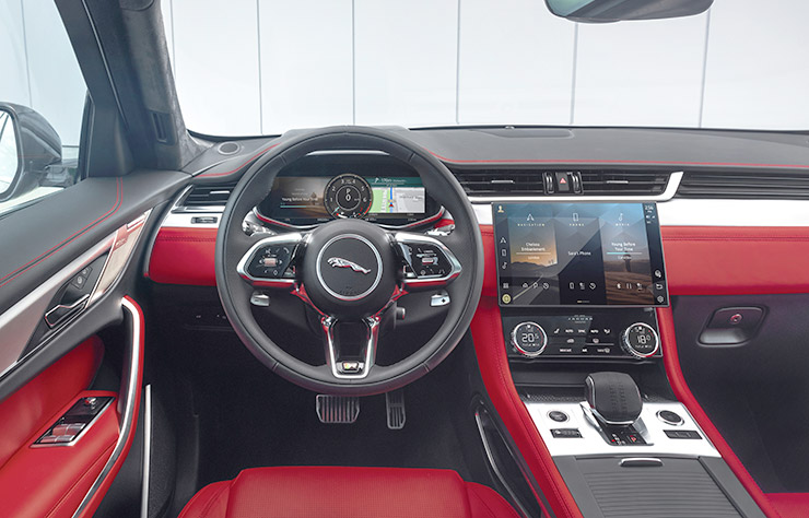 Jaguar F-Pace P400e hybride rechargeable
