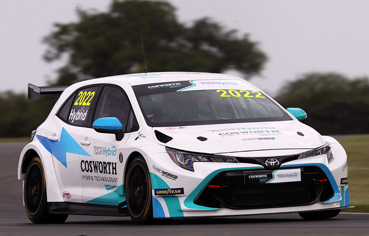 Toyota Corolla hybride de compétition par Cosworth