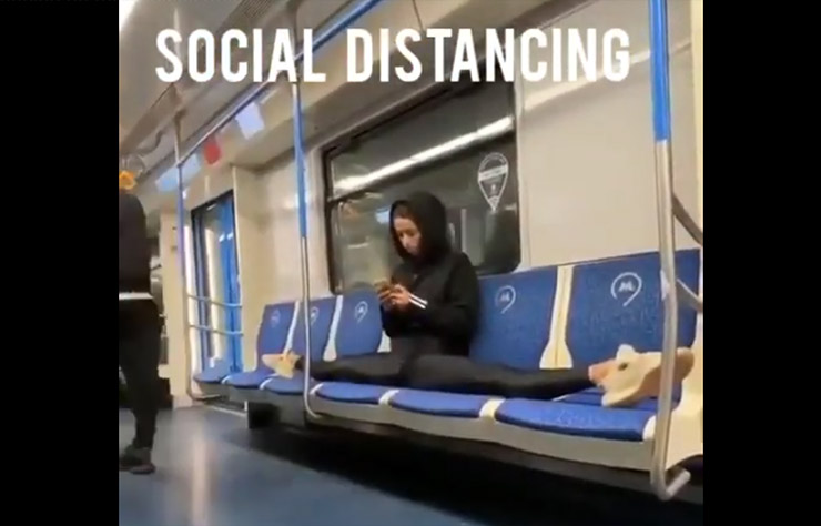 Distanciation sociale dans le métro