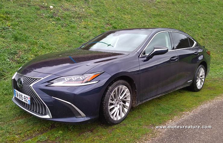 Lexus ES300h hybride