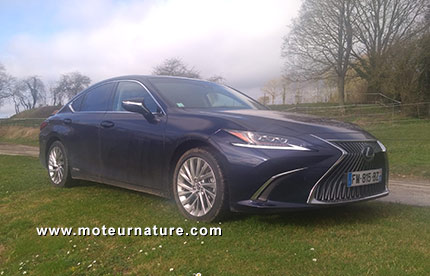 Lexus ES300h hybride