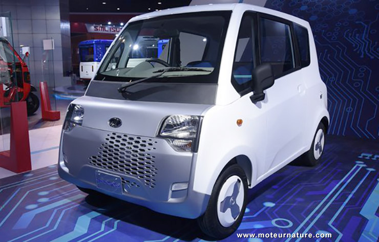 Mahindra Atom