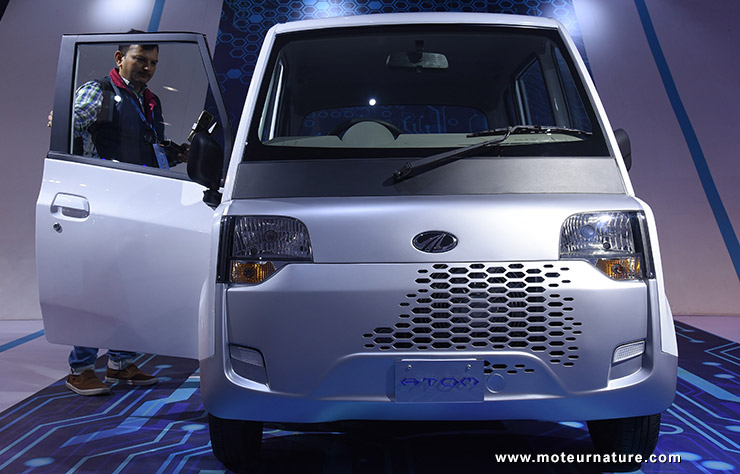Mahindra Atom