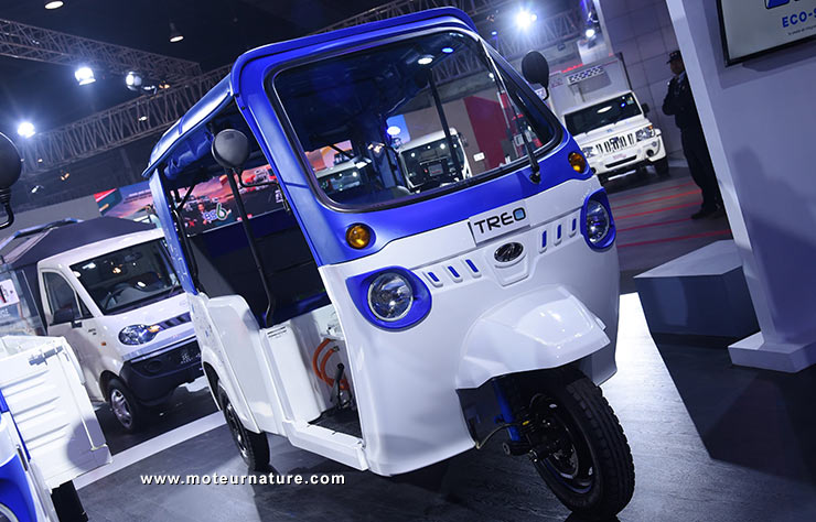 Mahindra Atom