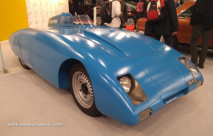 Voiture exposée au salon Rétromobile 2020