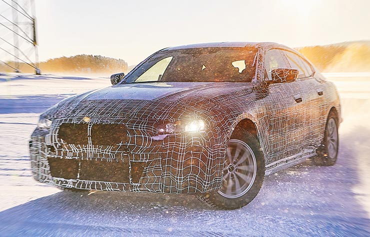 BMW i4 électrique prototype