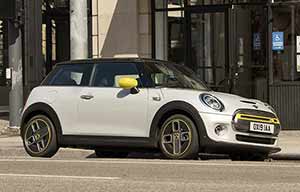 Cooper SE : la Mini électrique est arrivée !