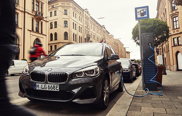 BMW 225XE hybride rechargeable