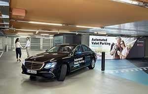 Grâce à Bosch, la Mercedes va se garer toute seule