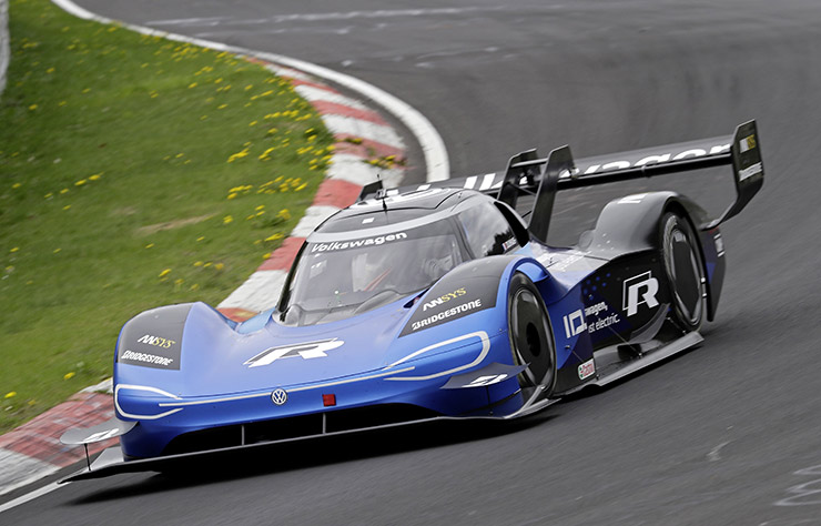 Volkswagen ID R sur le circuit du Nurburgring