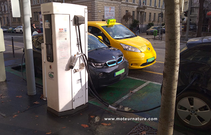 Voiture électrique à Budapest