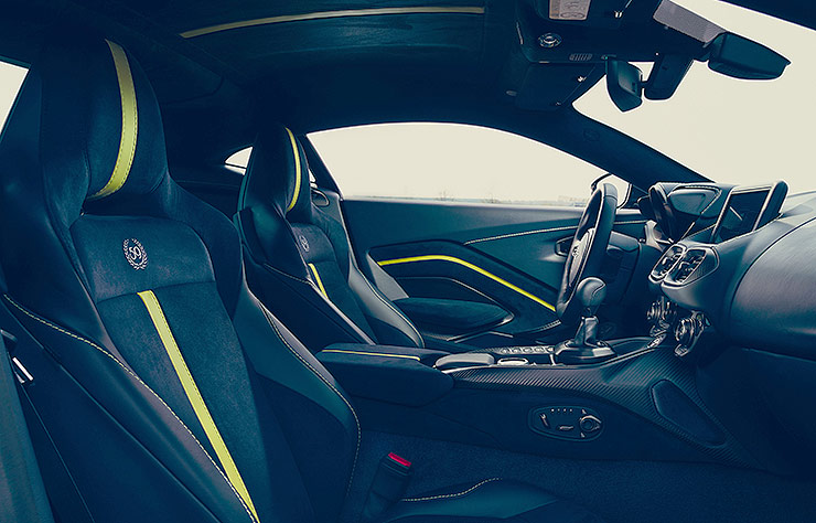 Aston Martin Vantage AMR