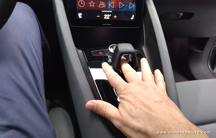 Berline électrique Polestar 2