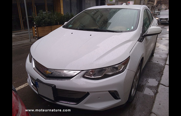 Chevrolet Volt II à Sofia
