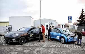 Allego, BMW, Porsche et Siemens lancent une borne de recharge à 450 kW