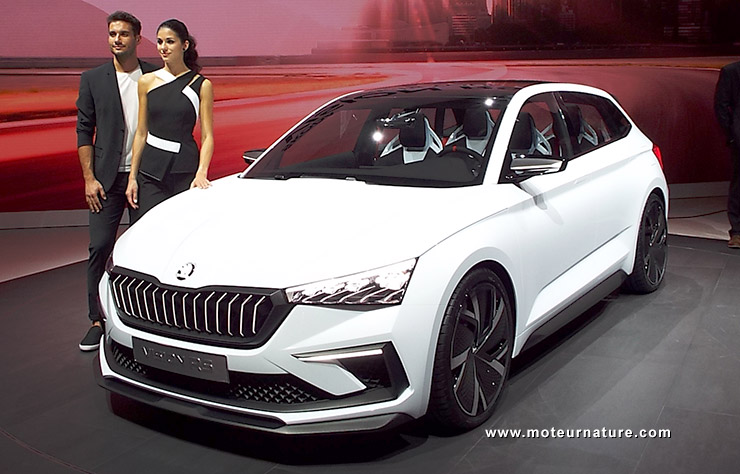 Concept hybride rechargeable Skoda Vision RS