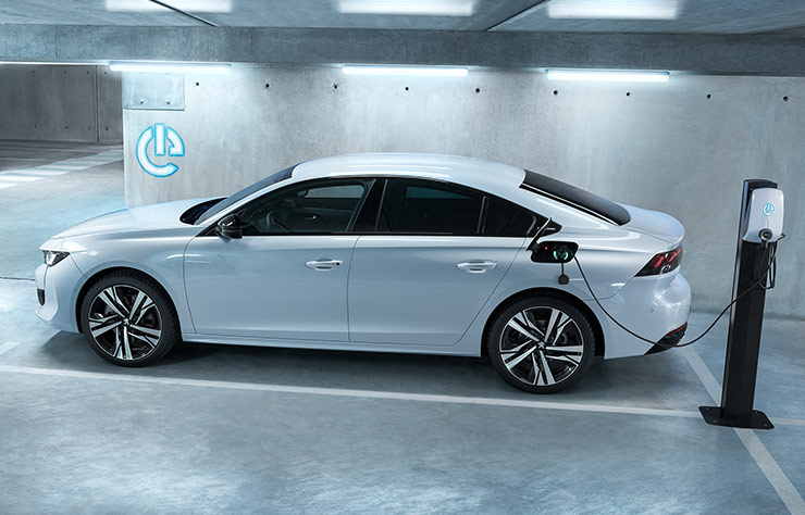 Peugeot 508 Hybrid4 PHEV