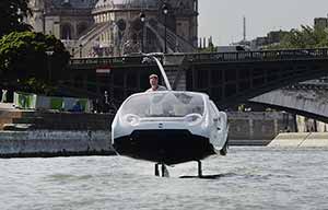 Après Seabubbles, les voitures électriques autorisées à rouler à 200 km/h ?