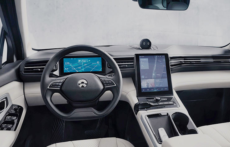 Nio ES8