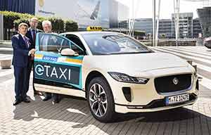 Des taxis électriques Jaguar I-Pace à Munich