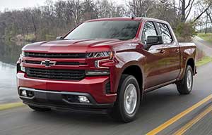 Changement d'époque : un 4 cylindres dans le Chevrolet Silverado