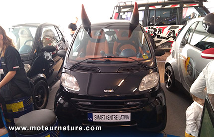 Smart Fortwo au salon de l'auto de Riga