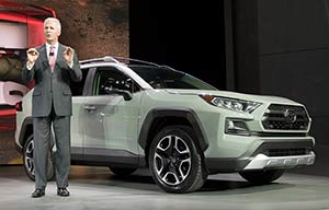 Nouveau Toyota RAV4 : il fait le grand écart