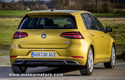 Volkswagen Golf 1.5 TSI ACT BlueMotion