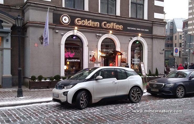 BMW i3 à Riga