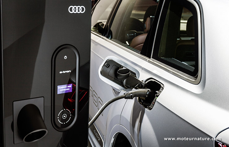Audi batterie stationnaire et recharge intelligente