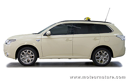 Le Mitsubishi Outlander PHEV devient taxi en Allemagne