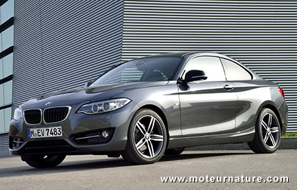 La BMW 220d à 99 g/km de CO2