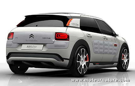 Démonstrateur technologique Citroën C4 Cactus Airflow hybride-air