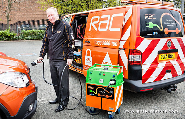 Le RAC va dépanner les électriques déchargées