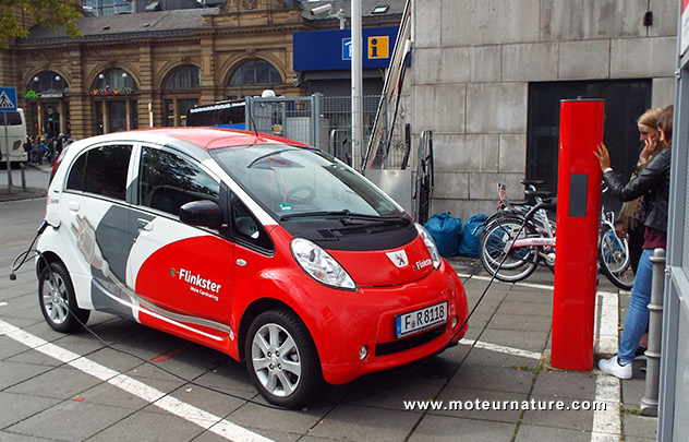 Peugeot Ion en auto-partage à la gare de Francfort