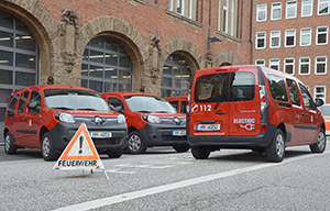 Les pompiers de Hambourg en Kangoo ZE