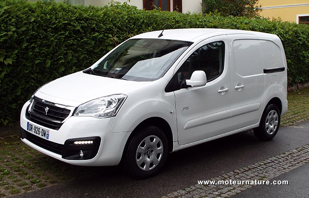 peugeot van electric