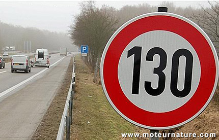 Autoroutes à 90 km/h, pour polluer plus ou moins ?