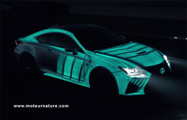 Lexus exhibe le rythme cardiaque de son conducteur