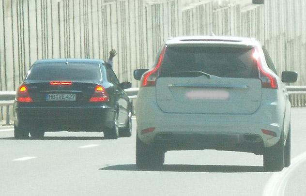 Les bandits sur l'autoroute blanche