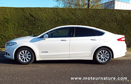 Ford Mondeo hybride