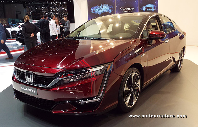 Honda FCX Clarity