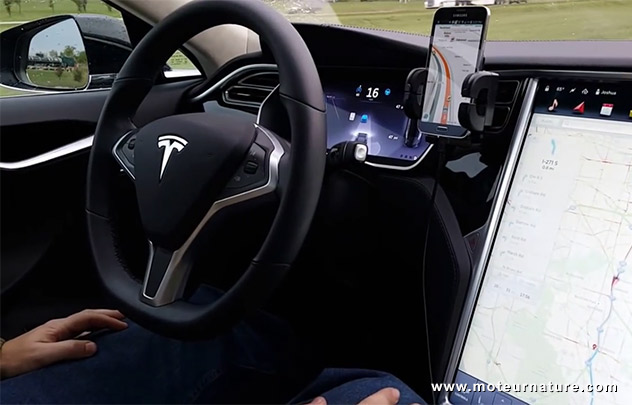 Tesla en mode AutoPilot