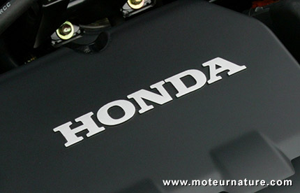 Honda travaille sur un moteur aux cylindres inégaux