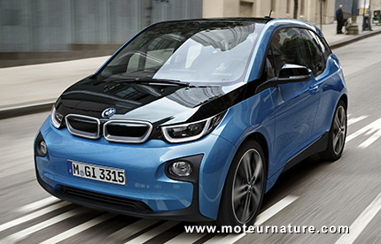 BMw i3 électrique avec batterie de 33 kWh