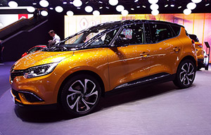 Tous les détails sur le Renault Scenic un peu hybride