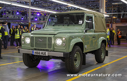 Pourquoi on regrettera le land Rover Defender