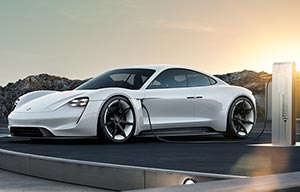 Porsche Mission E : 3 niveaux de puissance, 2 ou 4 portes