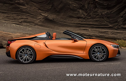 BMW i8 Roadster