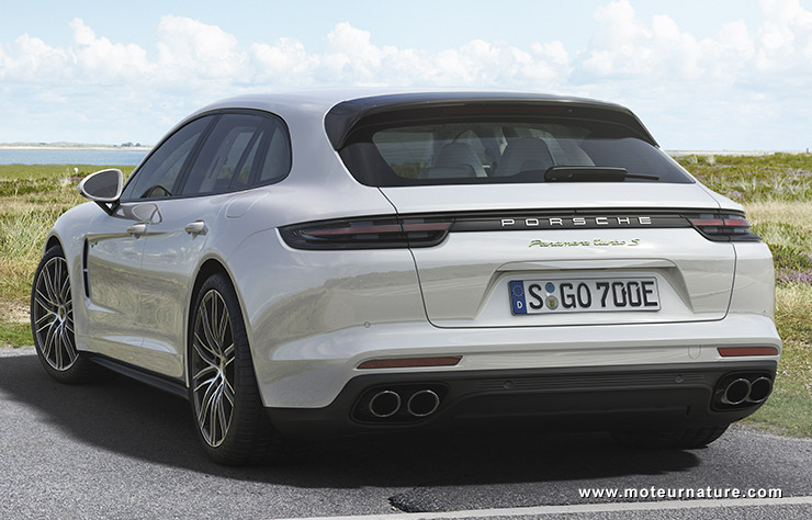 Porsche Panamera Turbo S E-Hybrid Sport Turismo